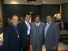 Rafael Flores Mendoza, Presidente Municipal de Guadalupe, junto con el Vicepresidente de la República de Colombia, Angelino Garzón; Arnoldo Rodríguez Reyes, Alcalde de Zacatecas y Eliseo Lezama Prieto, alcalde de Tehuacán Puebla